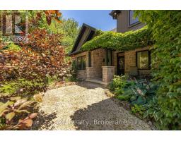Family room - 45372 Davies Street, Huron East, ON N0G1B0 Photo 4