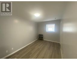 216 Leith, Thunder Bay, ON P7C1M8 Photo 5