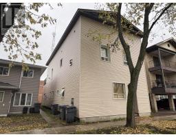 216 Leith, Thunder Bay, ON P7C1M8 Photo 2