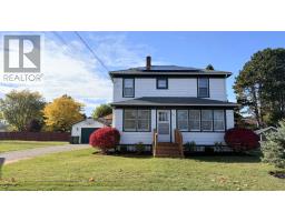 Dining room - 493 South Drive, Summerside, PE C1N3Z5 Photo 2