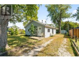 Bedroom 2 - 144 Lincoln Court, Essex, ON N0R1G0 Photo 4