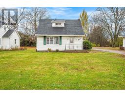 266 Daniel Street S, Arnprior, ON K7S2M2 Photo 2