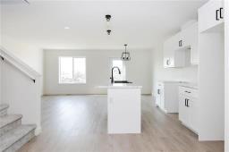 Dining room - 73 Kootenay Way, Steinbach, MB R5G2Y1 Photo 2