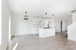 Primary Bedroom - 75 Kootenay Way, Steinbach, MB R5G2Y1 Photo 5