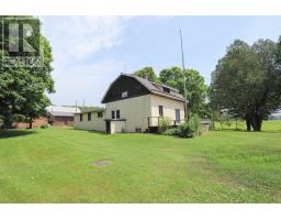 Living room - 2704 A Line Rd, Richards Landing, ON P0R1J0 Photo 5