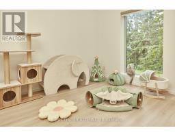 1 12285 Yonge Street, Richmond Hill, ON L4E3M7 Photo 4