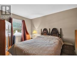 96 Constance Lake Road, Image 2