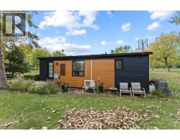 Primary Bedroom - 981 County Rd 2 Unit 711, Lakeshore, ON N8L1B4 Photo 2