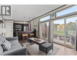 Kitchen - 981 County Rd 2 Unit 711, Lakeshore, ON N8L1B4 Photo 5