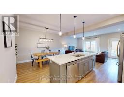 Kitchen - 1 35 Wideman Boulevard, Guelph, ON N1E7L8 Photo 2