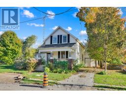Bathroom - 27 Wellington Street, Asphodelnorwood, ON K0L2V0 Photo 2