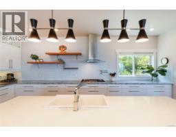 5109 Laguna Way, Image 2