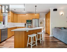 Dining room - 1193 Garden Gate Dr, Central Saanich, BC V8M2H6 Photo 4
