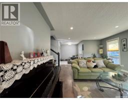 Family room - 1703 Hunter Place E, Regina, SK S4V0P3 Photo 3