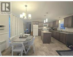 Living room - 24 Olivia, Miramichi, NB E1V0K5 Photo 5