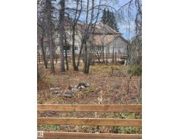 Family room - 54522 A Ste Anne Tr, Rural Lac Ste Anne County, AB T0E0A0 Photo 4