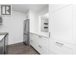 860 Blackstock Road, Port Moody, BC V3H3R8 Photo 2