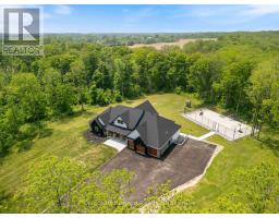 Living room - 11 Cockshutt Road, Brant, ON N3T5L6 Photo 2