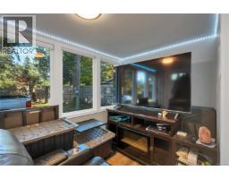 Den - 4758 Wimbledon Rd, Campbell River, BC V9H1C3 Photo 3