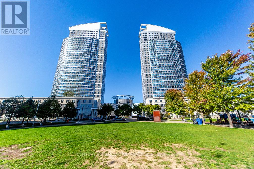 2303 38 Lee Centre Drive