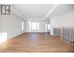 18 Durant Street, Petawawa, ON K8H0G2 Photo 5