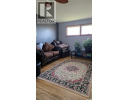 Kitchen - 112 4th Street E, Carnduff, SK S0C0S0 Photo 4