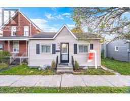 Primary Bedroom - 147 Marlborough Street, Brantford, ON N3S4S8 Photo 3