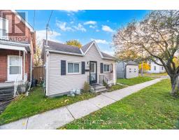 Bedroom 2 - 147 Marlborough Street, Brantford, ON N3S4S8 Photo 4