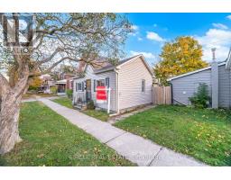 Bathroom - 147 Marlborough Street, Brantford, ON N3S4S8 Photo 5