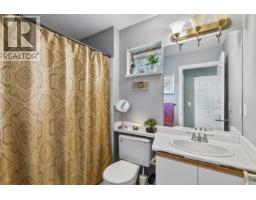 4 19252 119 Avenue, Pitt Meadows, BC V3Y2K4 Photo 2