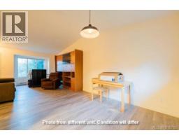 Primary Bedroom - 19 745 Church St, Gabriola Island, BC V0R1X3 Photo 3