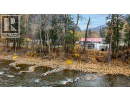Dining room - 538 Taylor Way, Princeton, BC V0X1W0 Photo 3