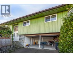 465 Felton Road, North Vancouver, BC V7G1L9 Photo 2