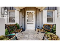 Primary Bedroom - 18770 Leslie Street, East Gwillimbury, ON L0G1V0 Photo 4