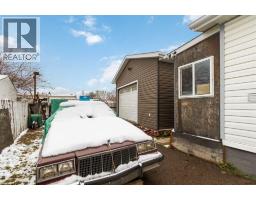 Primary Bedroom - 181 Greenbriar Bay, Fort Mcmurray, AB T9H3Y5 Photo 4