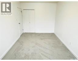 4pc Bathroom - 15 2157 Rae Street, Regina, SK S4T2E8 Photo 3