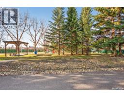 Kitchen - 867 Willow Avenue, Moose Jaw, SK S6H1G4 Photo 3