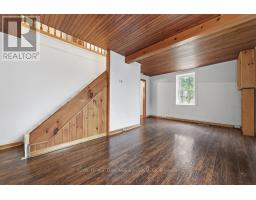 Laundry room - 7 Elizabeth Street, Laurentian Hills, ON K0J1J0 Photo 3