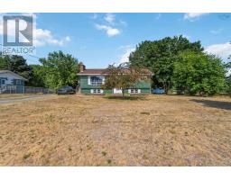 Living room - 265 Black Hole, Sheffield Mills, NS B0P1H0 Photo 3