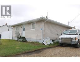 603 Gordon Street, Moosomin, SK S0G3N0 Photo 3