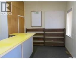 608 Main Street, Moosomin, SK S0G3N0 Photo 5