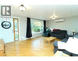 10 Newcastle Centre Road, Newcastle Centre, NB E4B2L1 Photo 2