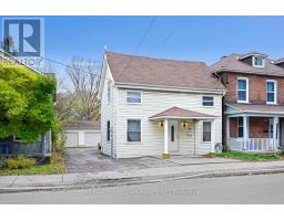 Bedroom 3 - 54 Pearl Street E, Brockville, ON K6V1P7 Photo 2