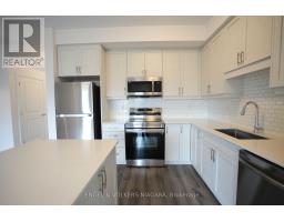 Bedroom - 13 448 Blackburn Drive, Brantford, ON N3T0X2 Photo 5