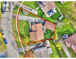 Kitchen - 11 Newleaf Crescent, Welland, ON L3C6B4 Photo 3