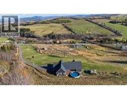 Loft - 536 Wards Creek Road, Wards Creek, NB E4E4T5 Photo 2