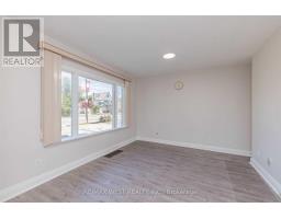 35 Queen Street S, Mississauga, ON L5N1A3 Photo 3