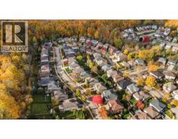 Recreation room - 850 Munich Circle, Waterloo, ON N2V2N5 Photo 2