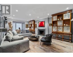 230 Strathallan Wood, Toronto, ON M5N1T4 Photo 5