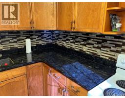 Laundry room - 5009 8th Avenue, Regina, SK S4T0W4 Photo 3